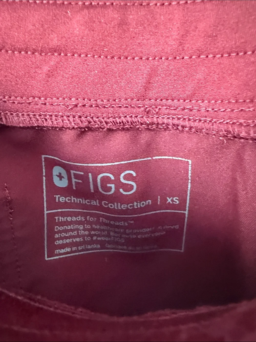 Figs Women’s Burgundy Jogger Sweatpants with Drawstring